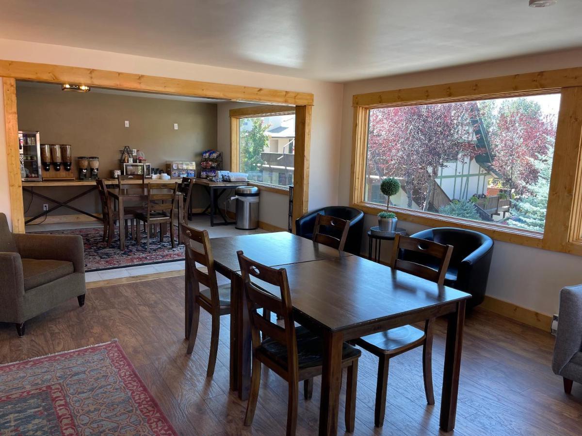 Inn Appenzell Estes Park