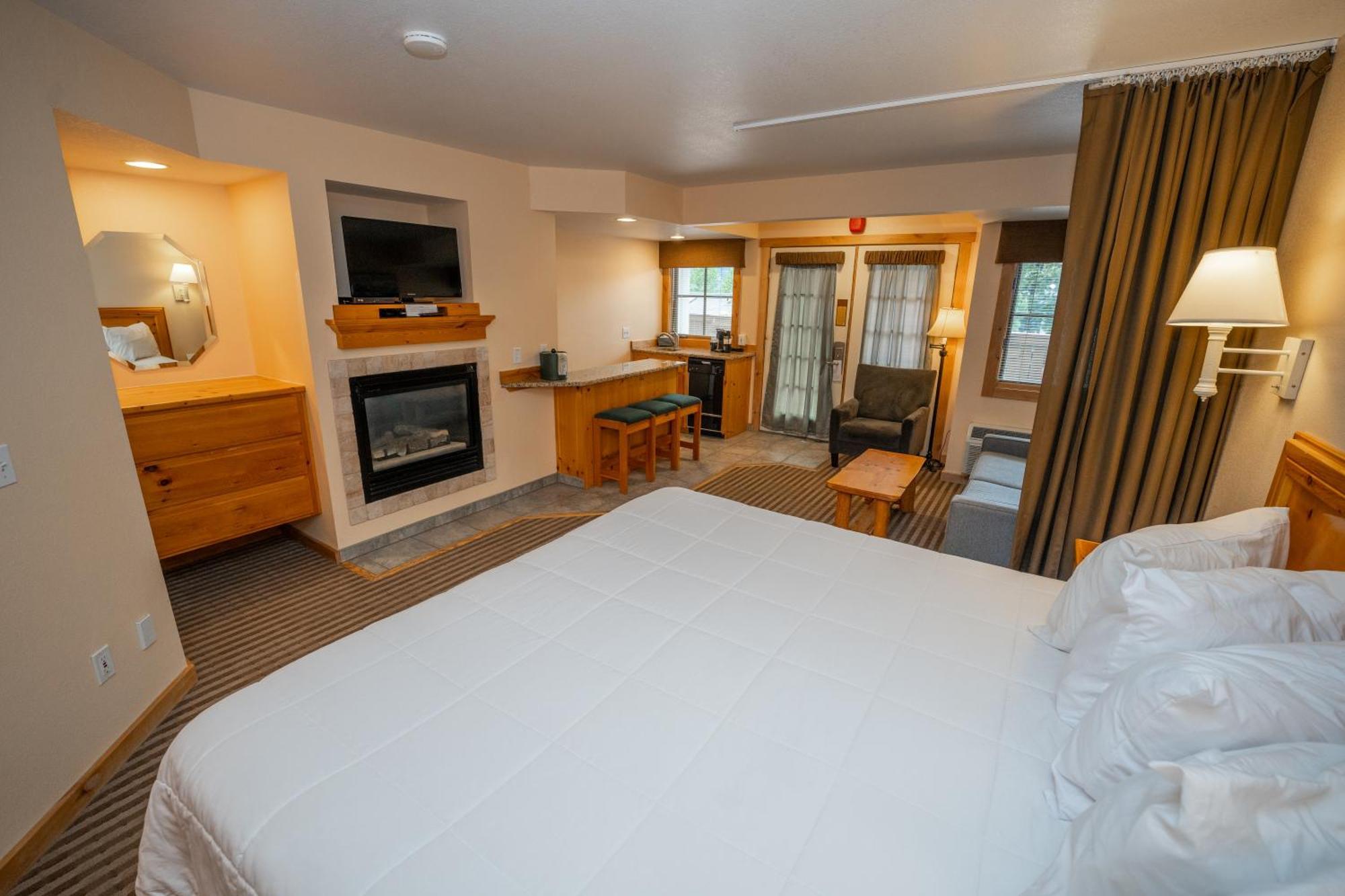 Inn Appenzell Estes Park
